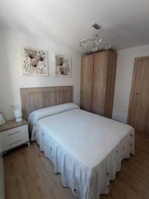 Agradable Casa Antigua Reformada Con Patio Villa Espejon Eksteriør billede